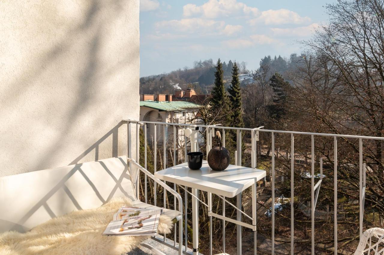 Canopy Apartment Ljubljana Exteriör bild